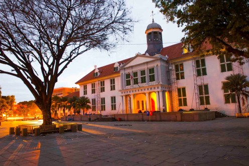 e819fee3-ff66-4d9e-be23-4137e4136129